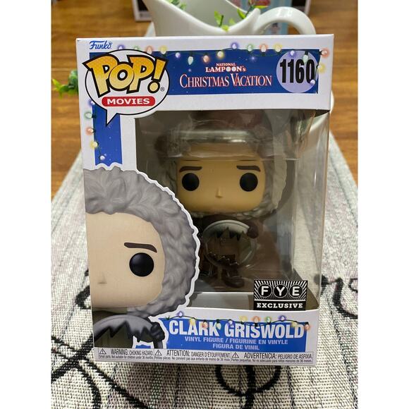 Funko Pop Movies: Christmas Vacation - Clark Griswold - Picture 1 of 6